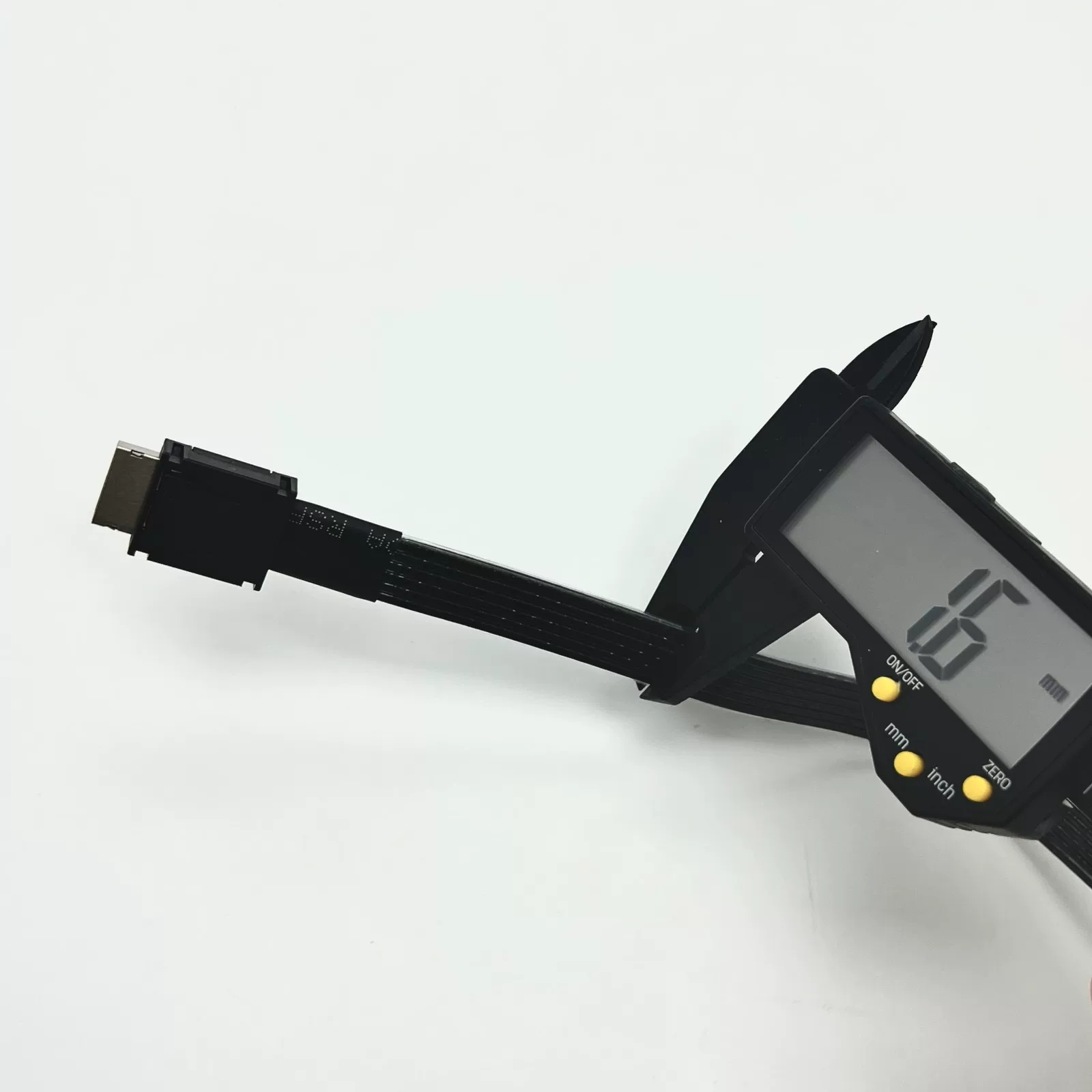 ADT-Link PCI-E 4.0 X4 SFF-8611 - огляд і ціна Oculink Egpu Mini Pc